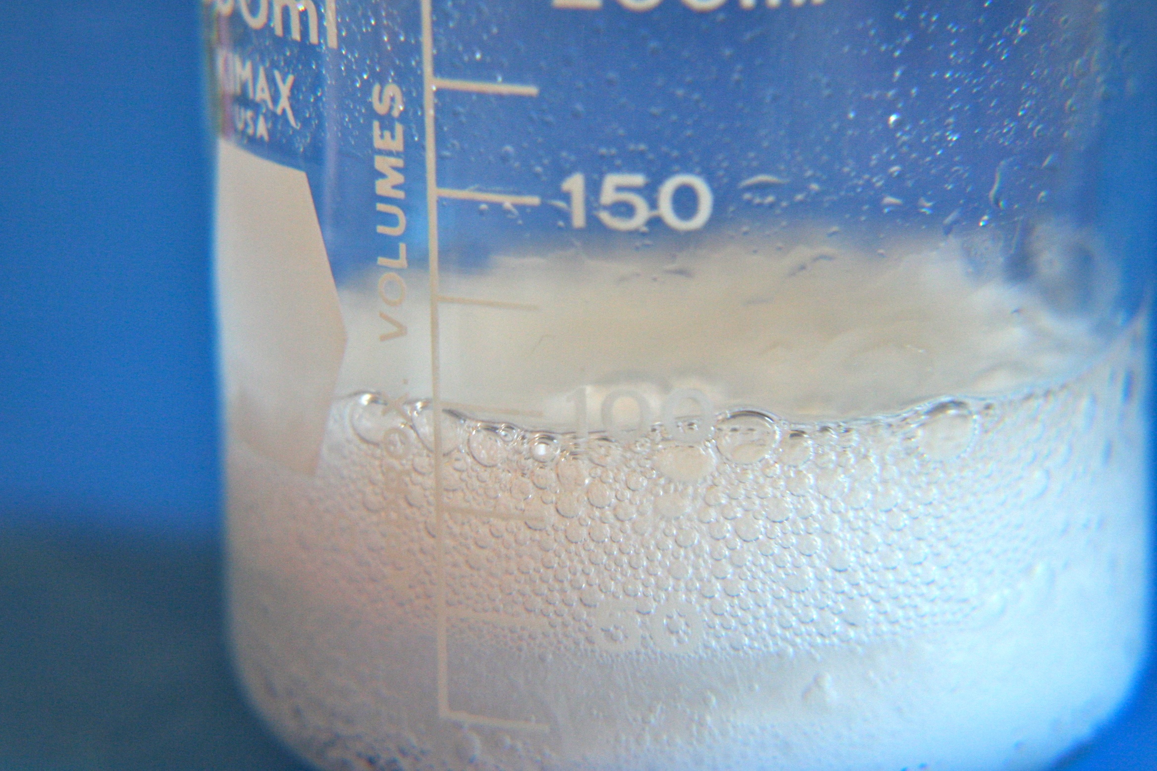 reaccion de precipitacion carbonato de sodio en agua