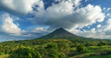 Volcanes de Costa Rica. Imagen de Frank Ravizza en Pixabay